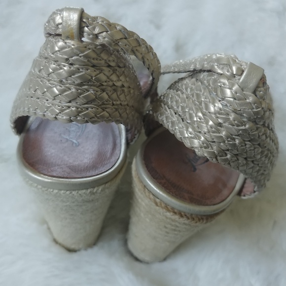 Lucky Brand Lainey Wedges - Picture 5 of 8